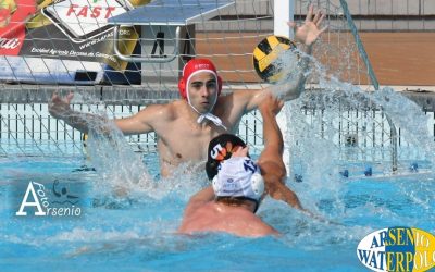 El Waterpolo Tenerife Echeyde tropieza con un combativo CN Rubí